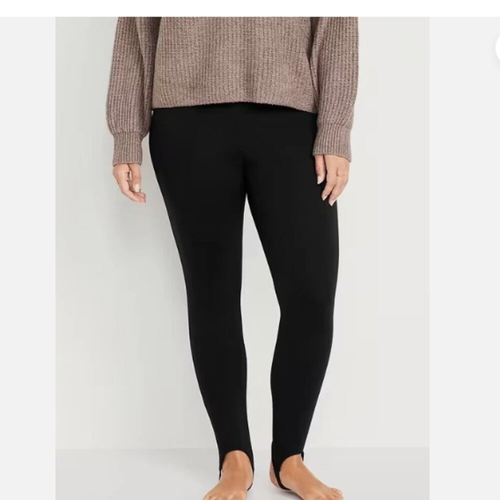 NEW Old Navy High Waisted Fleece Lined Black Stirrup Leggings - Picture 3 of 12